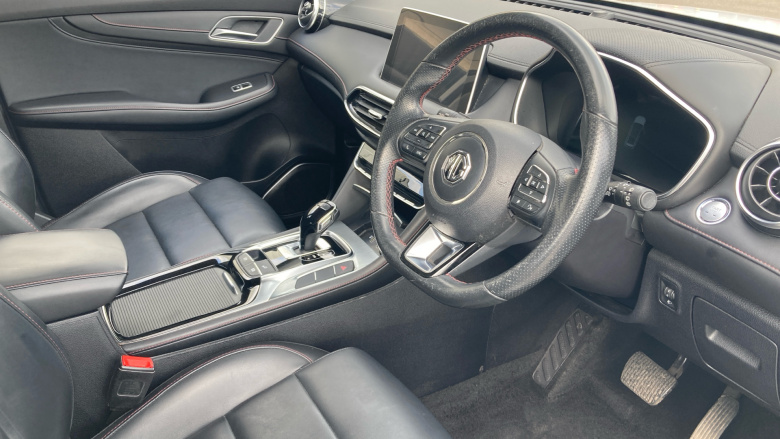MG Hs 1.5 T-GDI Excite 5dr DCT Petrol Hatchback